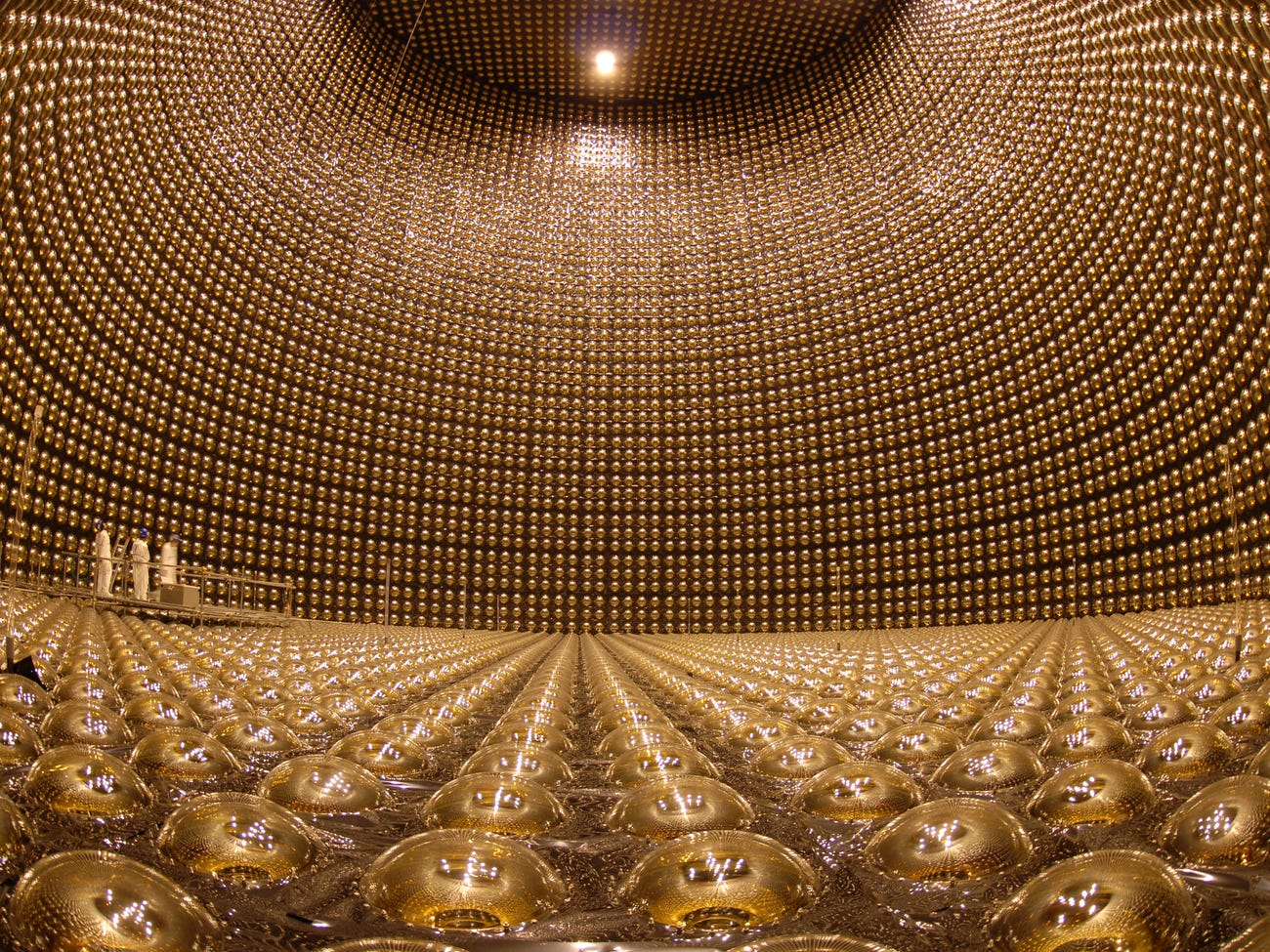 Neutrino detector Super-Kamiokande